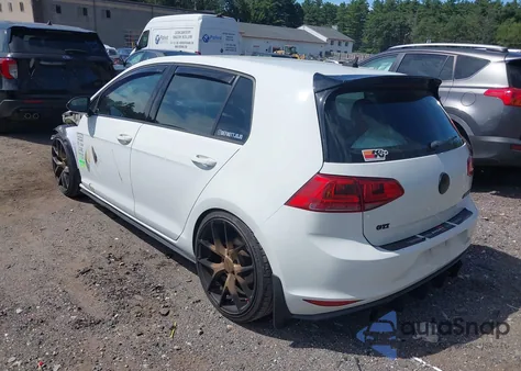 2015 Volkswagen Golf Gti 2.0T S 4-Door из США, поврежденный, VIN 3VW5T7AU0FM098957